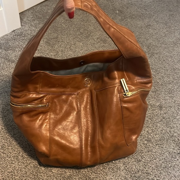 Tory Burch leather handbag - Picture 1 of 7